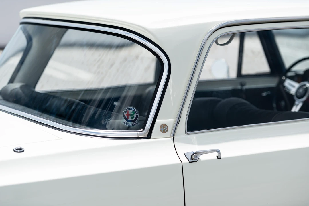 1967 Alfa Romeo 105/115 Series - Image 31 of 31