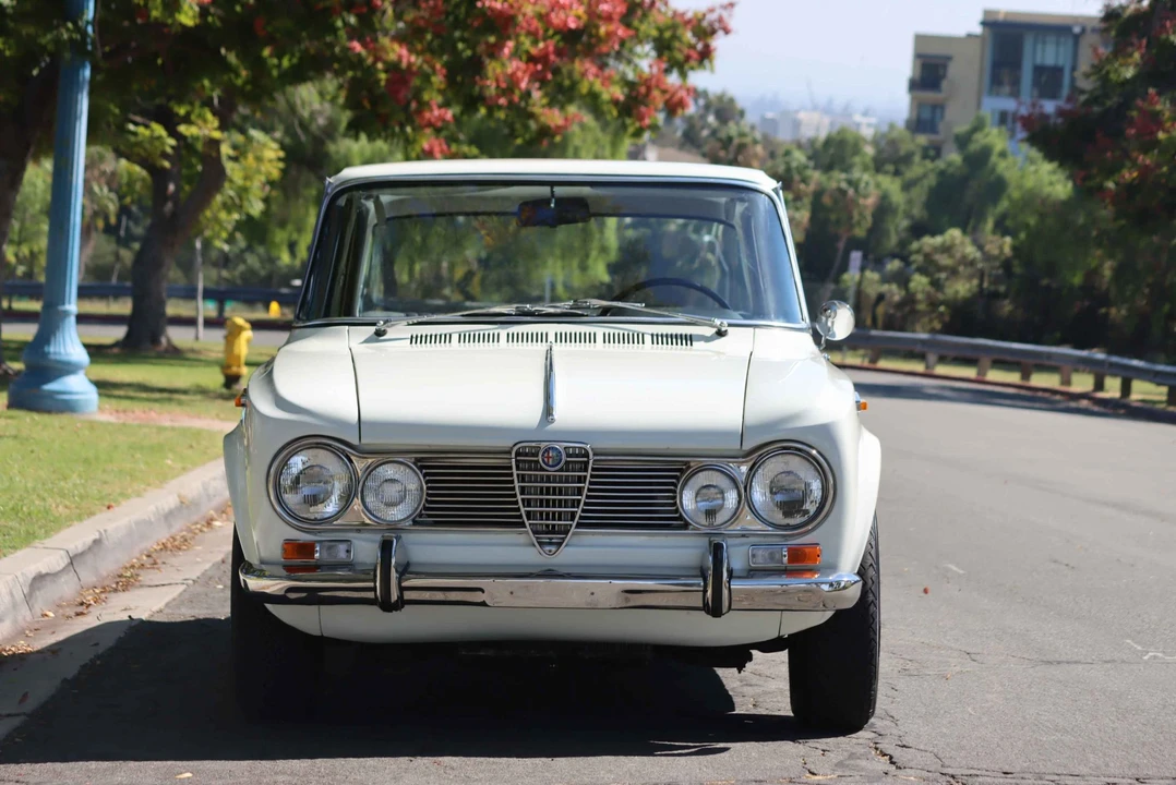 1967 Alfa Romeo 105/115 Series - Image 10 of 31