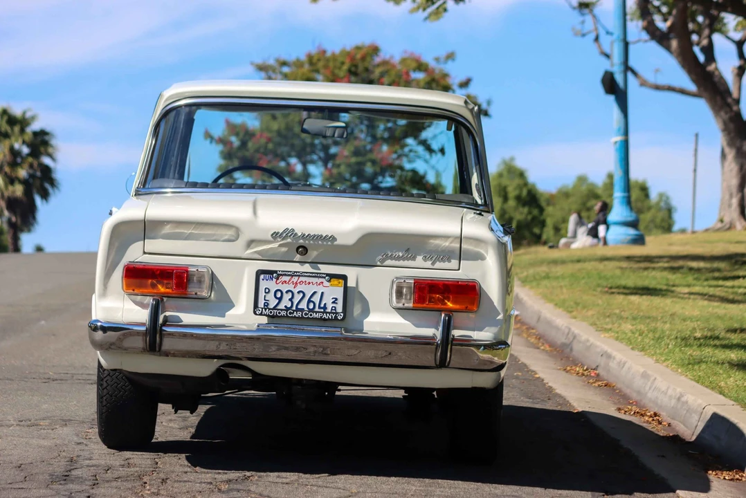 1967 Alfa Romeo 105/115 Series - Image 17 of 31