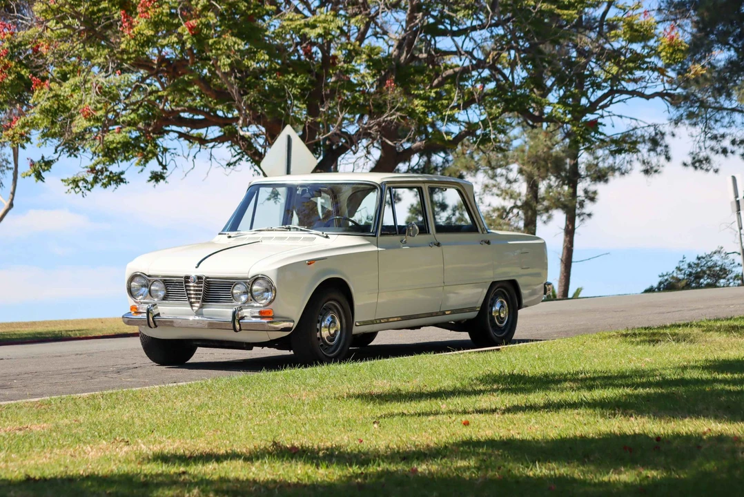 1967 Alfa Romeo 105/115 Series - Image 5 of 31