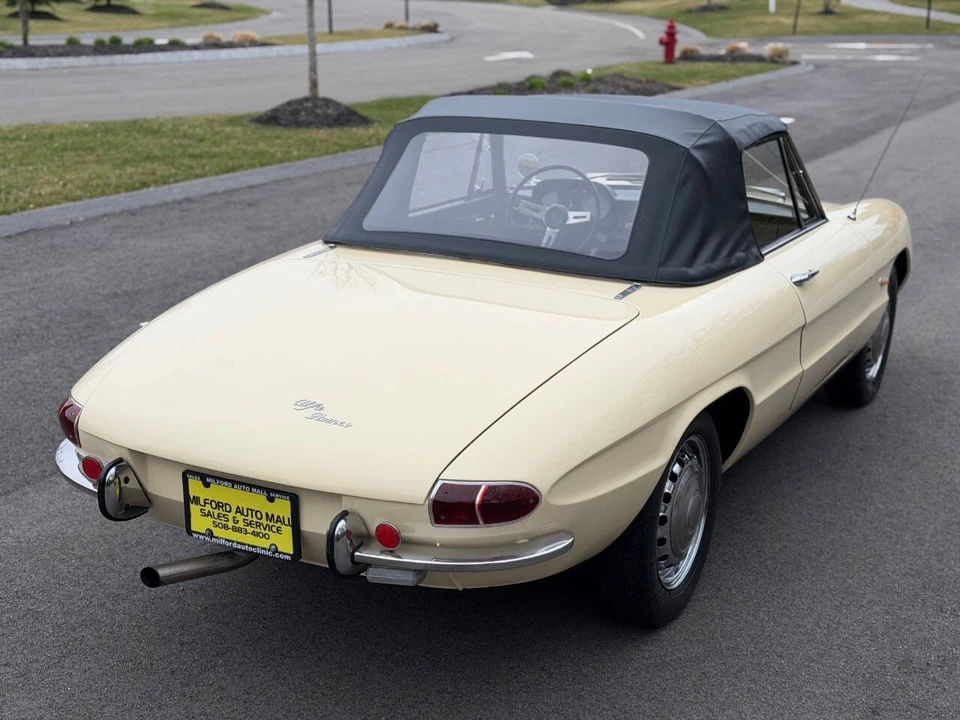 1967 Alfa Romeo Series 1 - Image 9 of 31