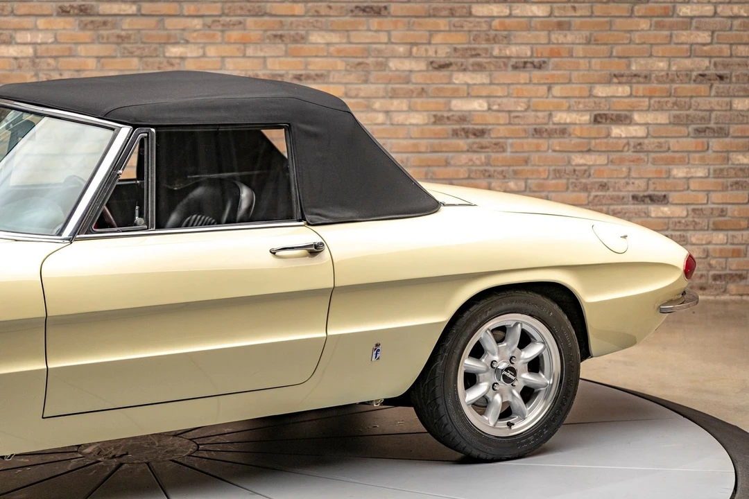 1967 Alfa Romeo Series 1 - Image 8 of 24