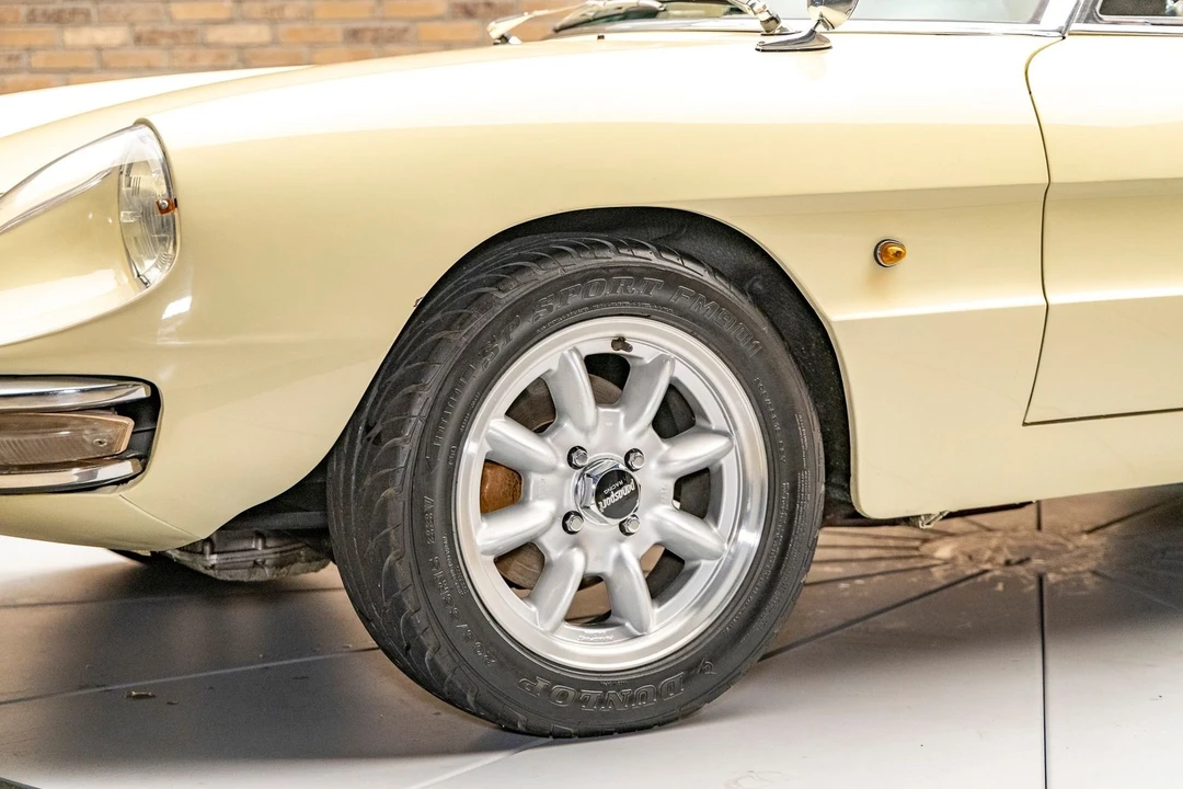 1967 Alfa Romeo Series 1 - Image 11 of 24