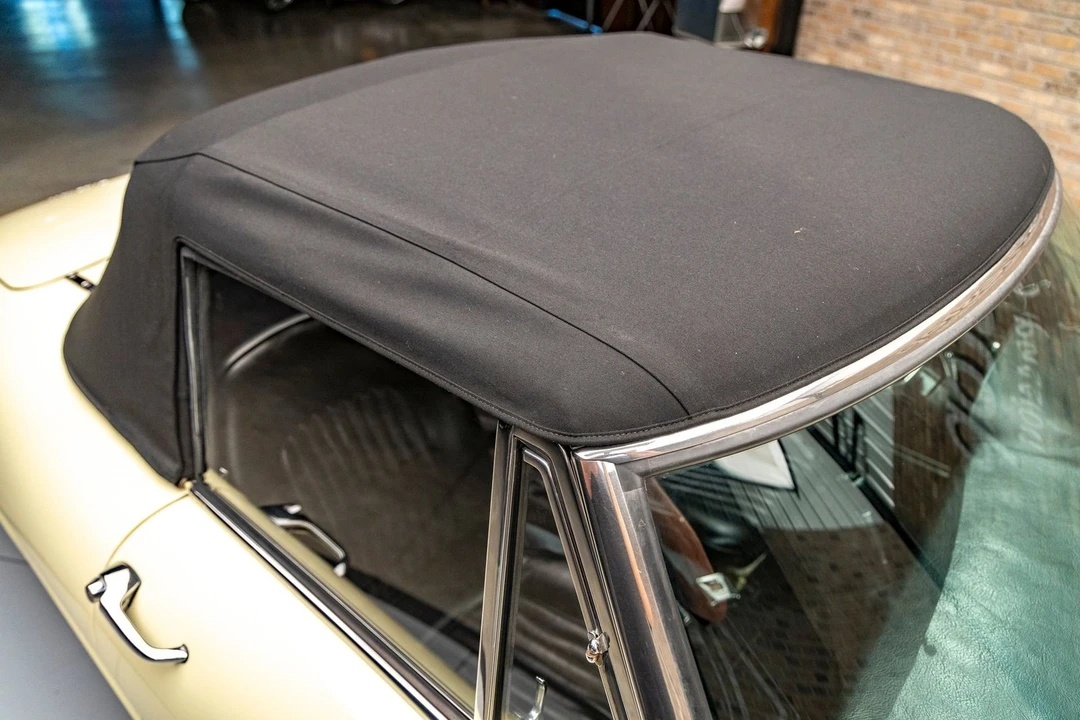 1967 Alfa Romeo Series 1 - Image 18 of 24