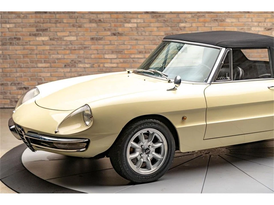 1967 Alfa Romeo Series 1 - Image 7 of 31