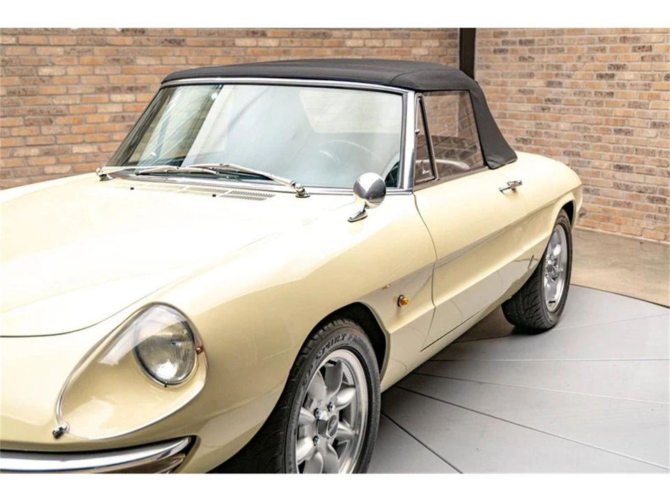 1967 Alfa Romeo Series 1 - Image 19 of 31