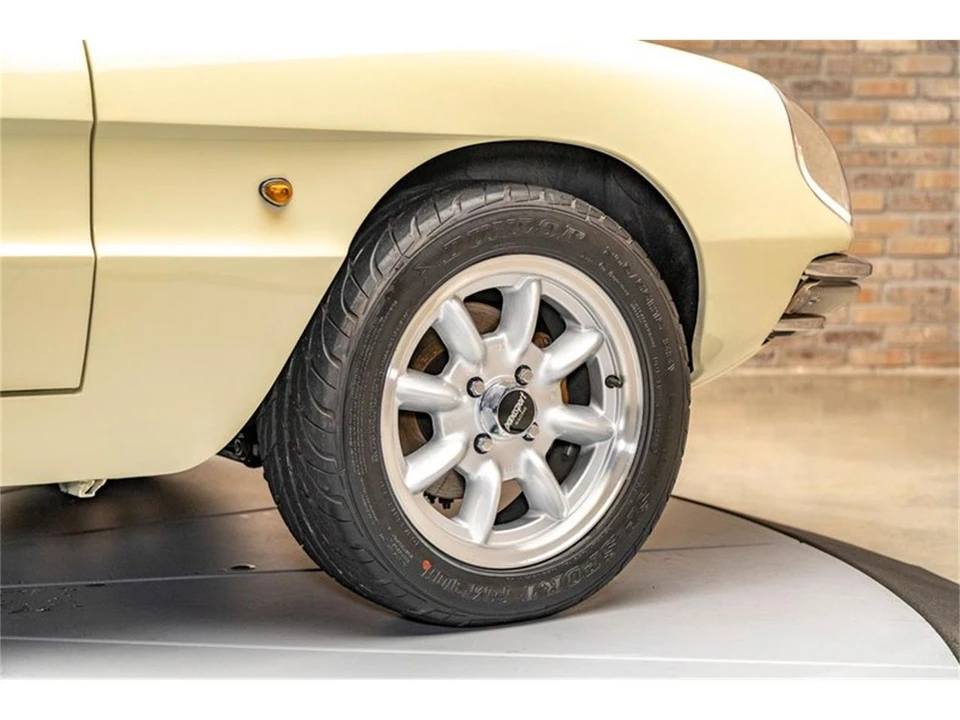 1967 Alfa Romeo Series 1 - Image 14 of 31
