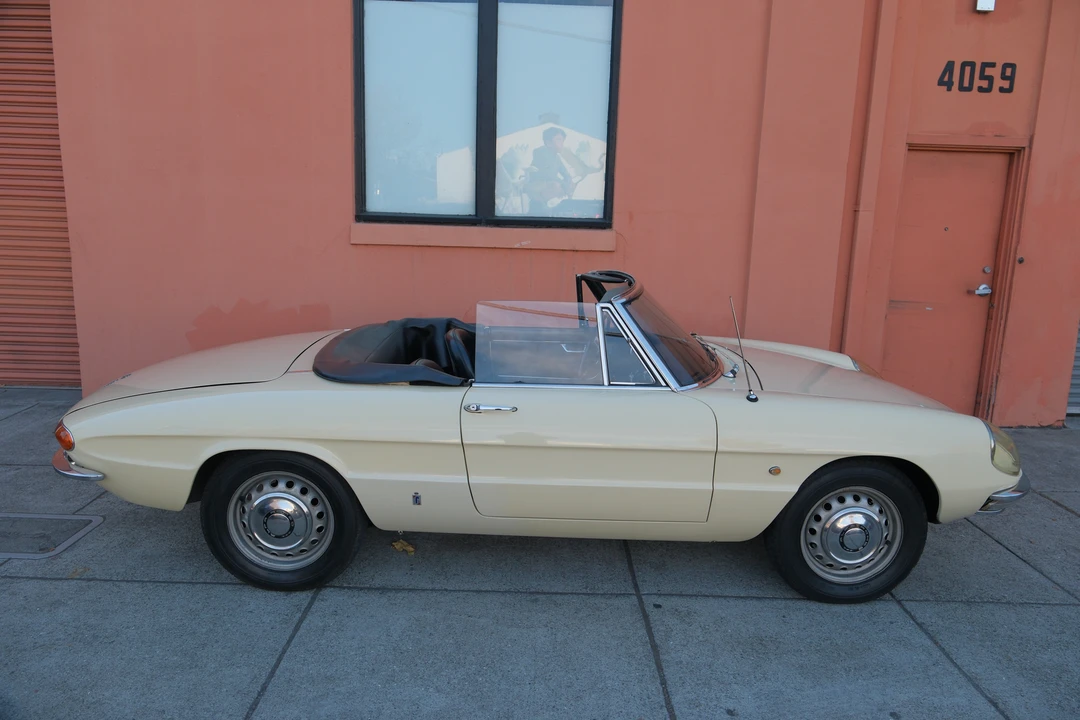 1967 Alfa Romeo Series 1 - Image 21 of 31