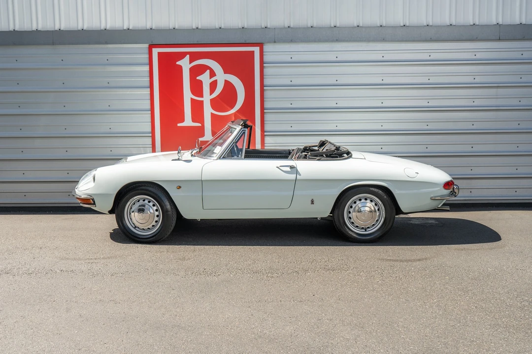 1967 Alfa Romeo Series 1 - Image 30 of 31