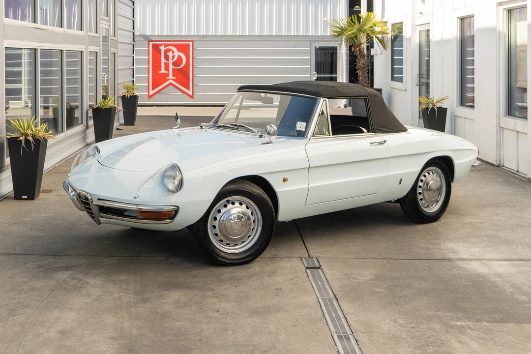 1967 Alfa Romeo Series 1 - Image 8 of 31