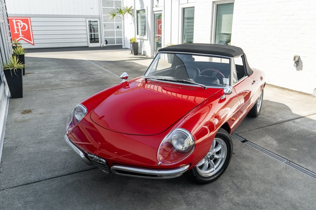1967 Alfa Romeo Series 1 - Image 2 of 31