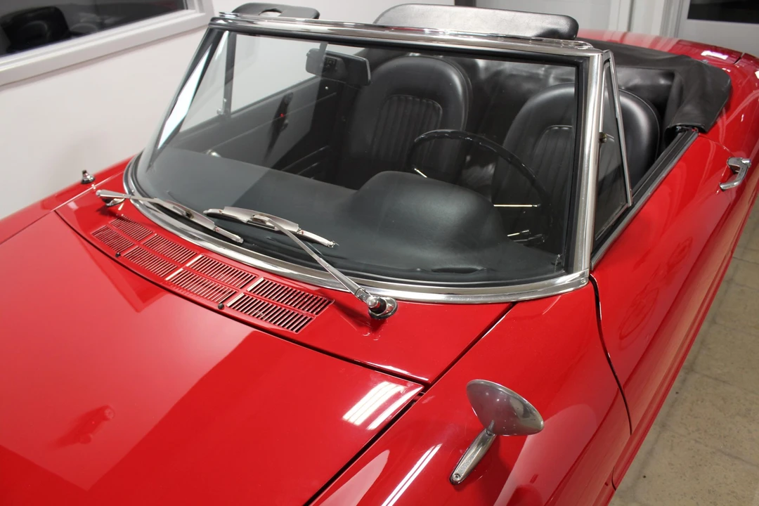 1967 Alfa Romeo Series 1 - Image 24 of 31