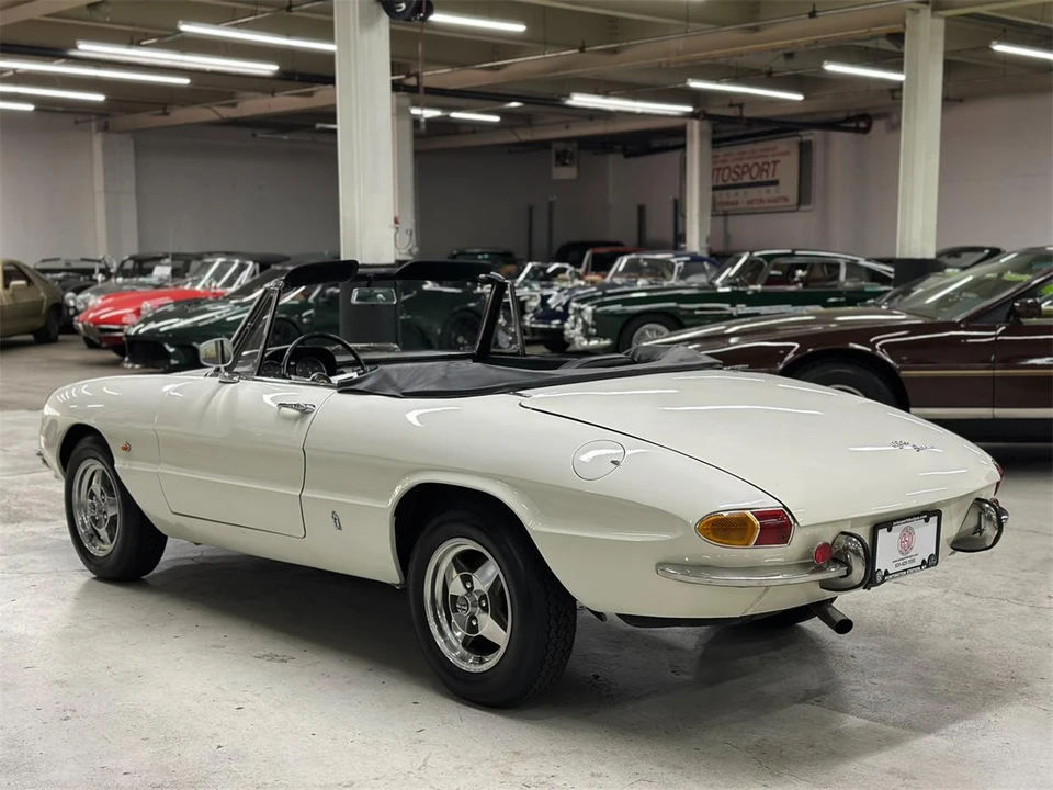 1967 Alfa Romeo Series 1 - Image 7 of 31