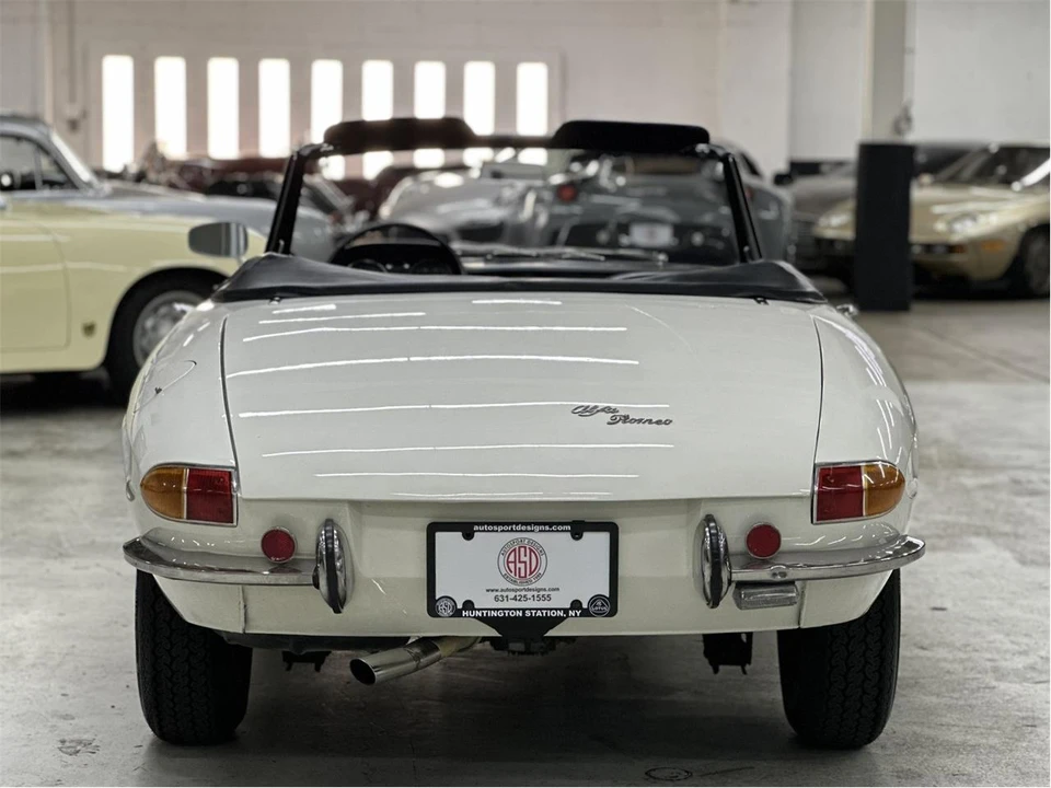 1967 Alfa Romeo Series 1 - Image 9 of 31