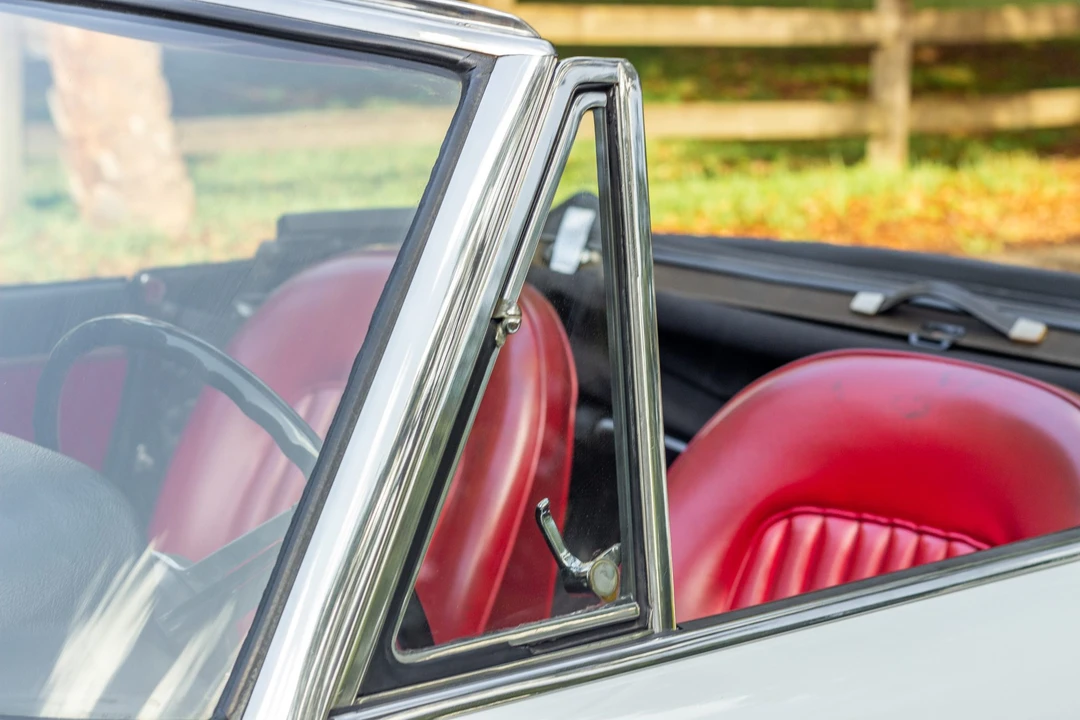 1967 Alfa Romeo Series 1 - Image 24 of 31