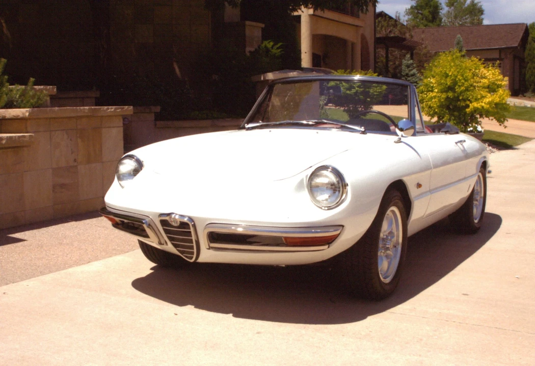 1967 Alfa Romeo Series 1 - Image 2 of 31