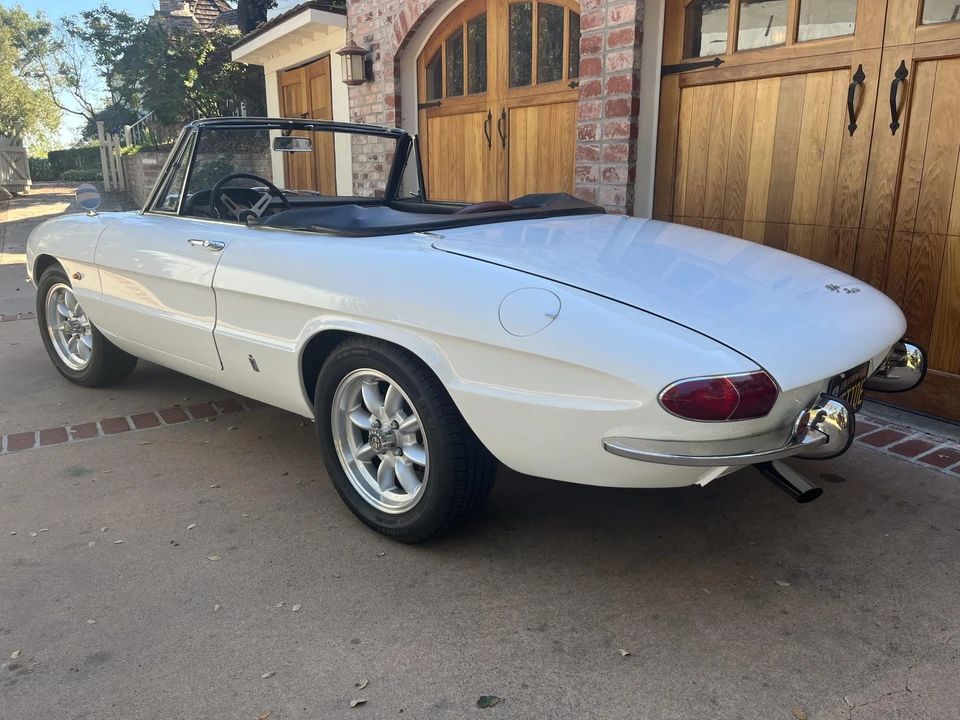 1967 Alfa Romeo Series 1 - Image 23 of 31
