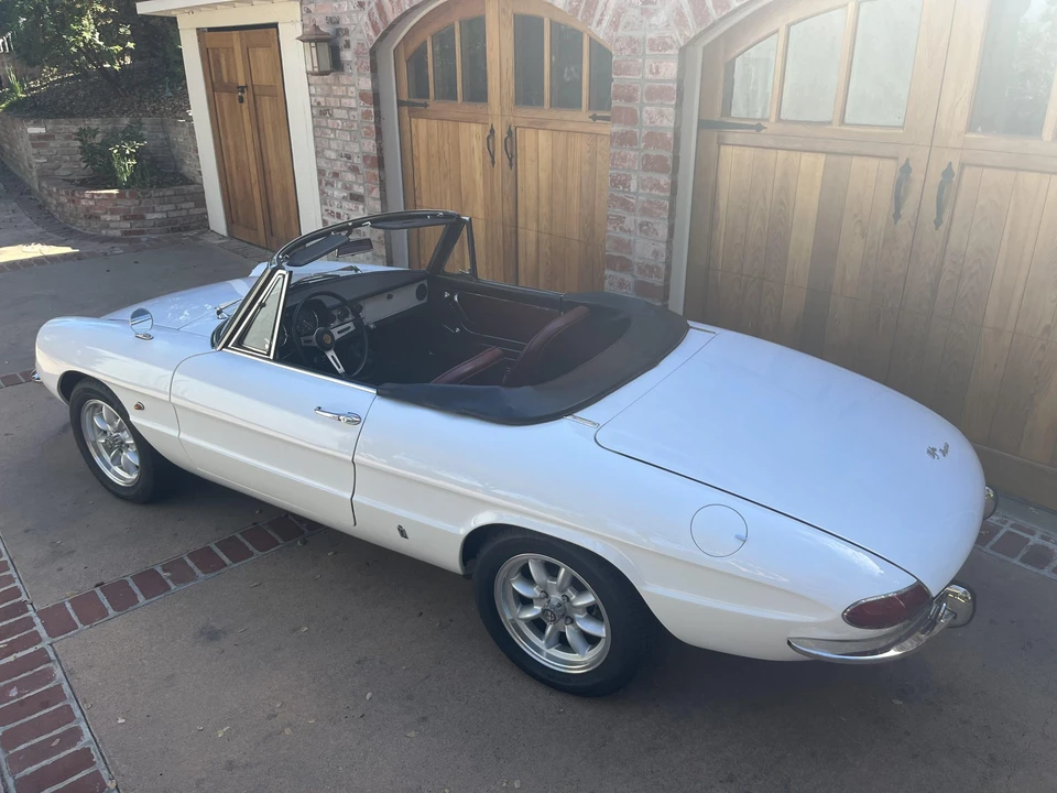 1967 Alfa Romeo Series 1 - Image 22 of 31
