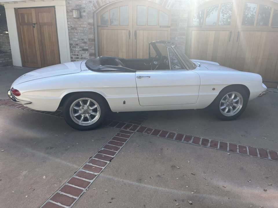 1967 Alfa Romeo Series 1 - Image 29 of 31
