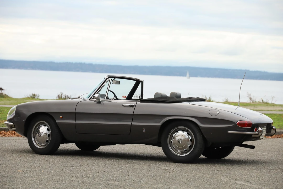 1967 Alfa Romeo Series 1 - Image 10 of 31