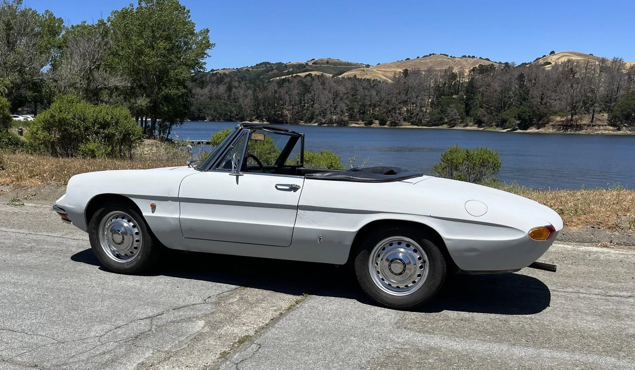 1967 Alfa Romeo Series 1 - Image 16 of 31