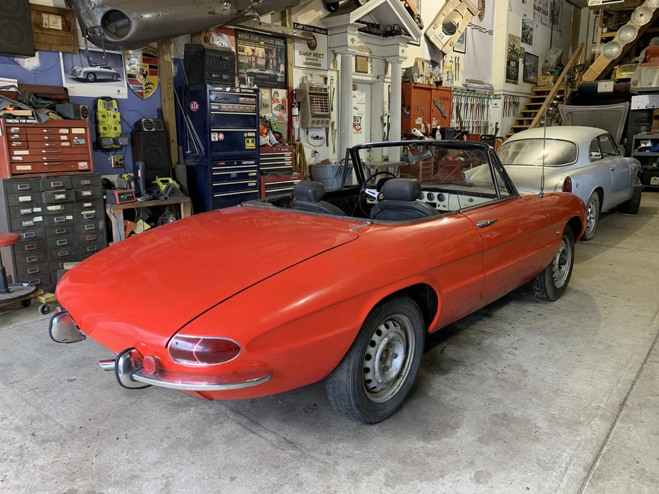 1967 Alfa Romeo Series 1 - Image 10 of 31