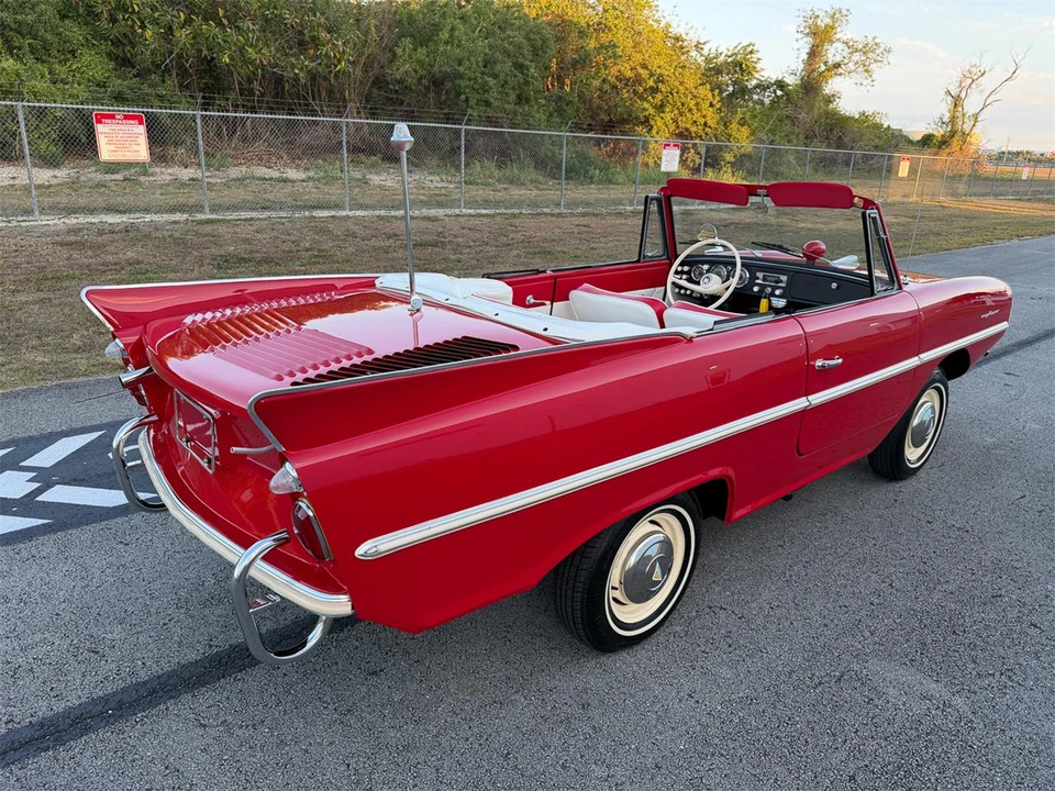 1967 Amphicar Model 770 - Image 27 of 31
