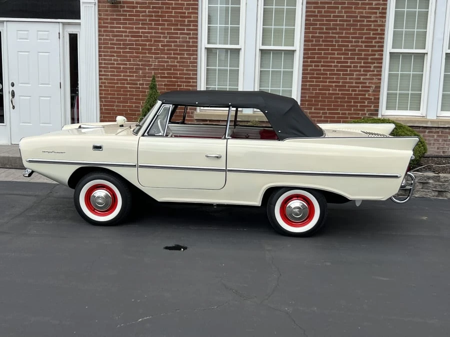 1967 Amphicar Model 770 - Image 2 of 9