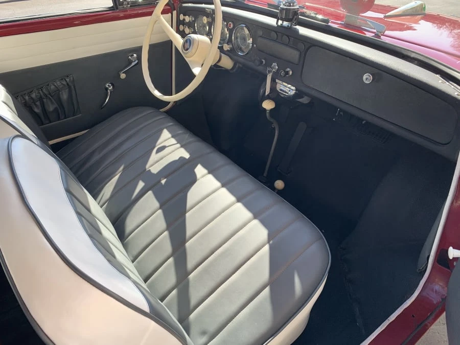 1967 Amphicar Model 770 - Image 6 of 10