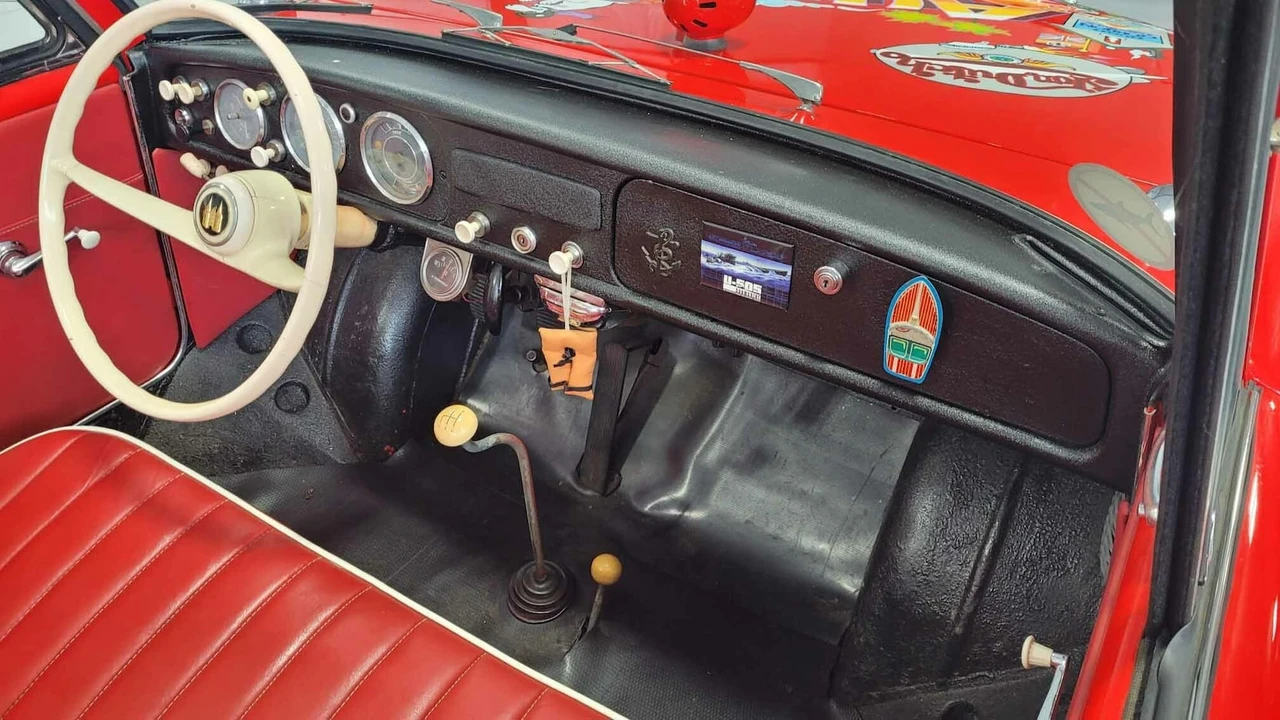 1967 Amphicar Model 770 - Image 8 of 27