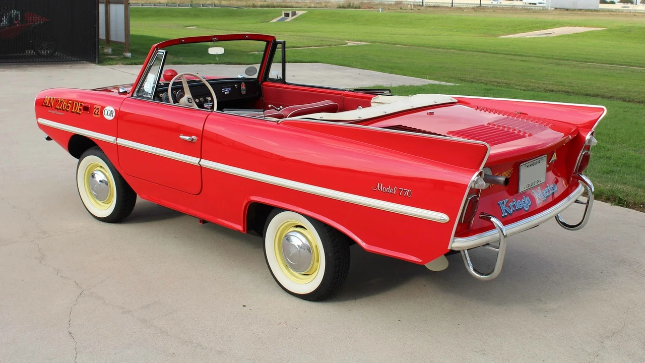 1967 Amphicar Model 770 - Image 24 of 27