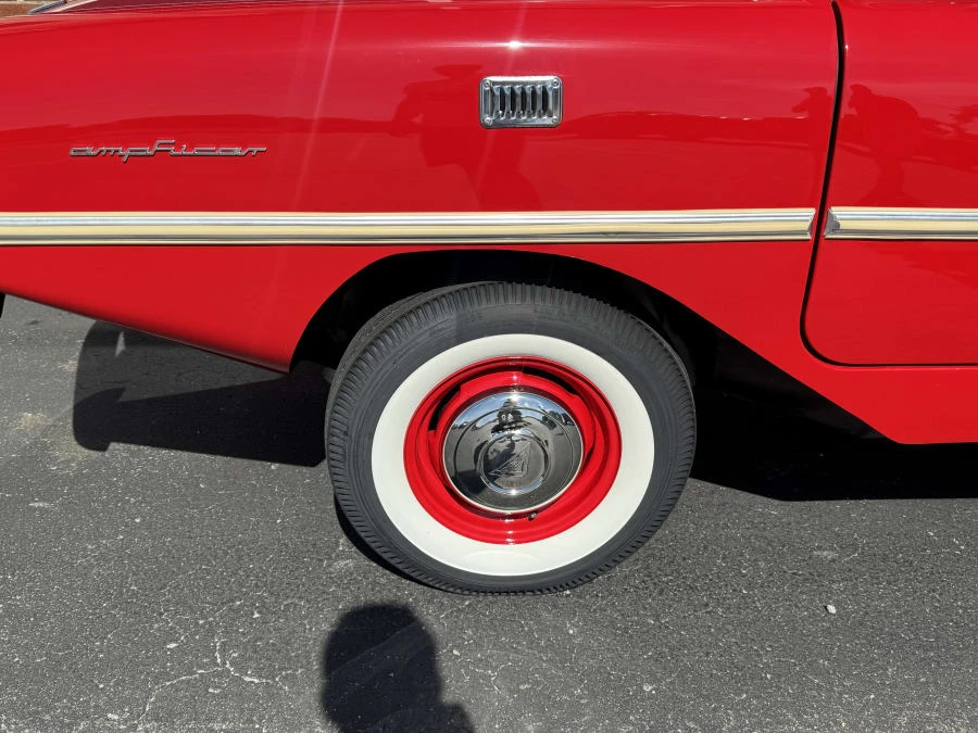 1967 Amphicar Model 770 - Image 6 of 13