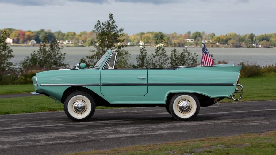 1967 Amphicar Model 770 - Image 2 of 21