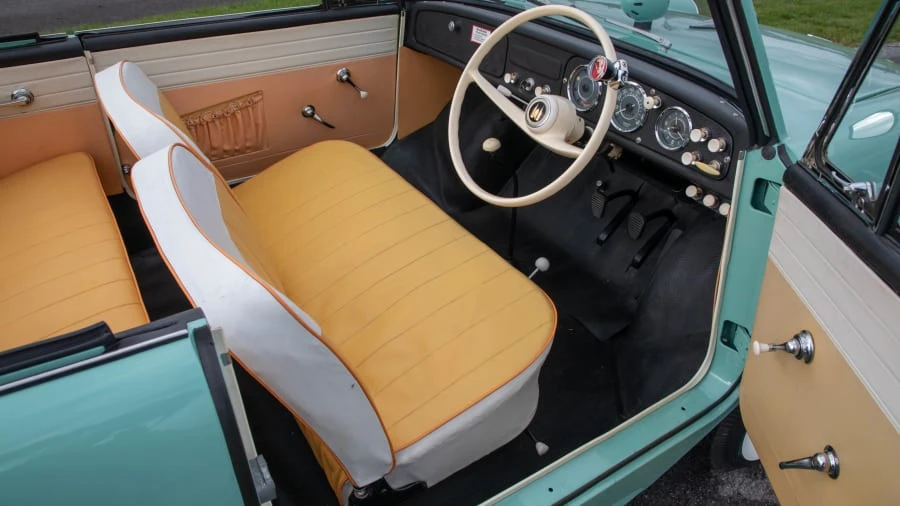 1967 Amphicar Model 770 - Image 4 of 21