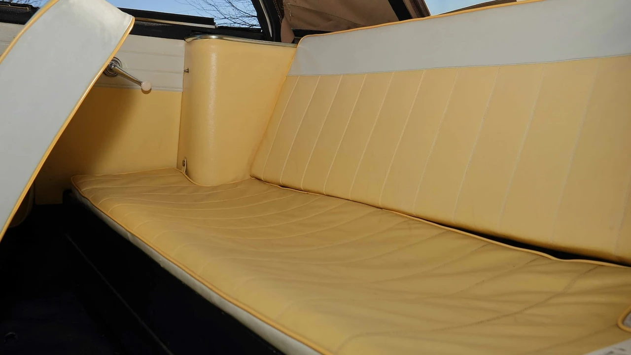 1967 Amphicar Model 770 - Image 20 of 31