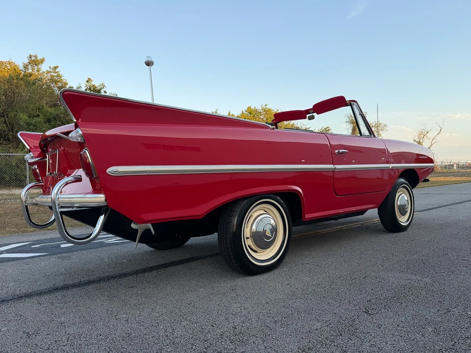1967 Amphicar Model 770 - Image 12 of 21