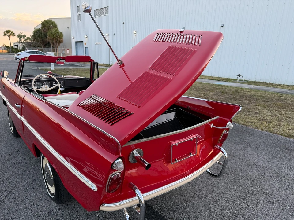 1967 Amphicar Model 770 - Image 9 of 21