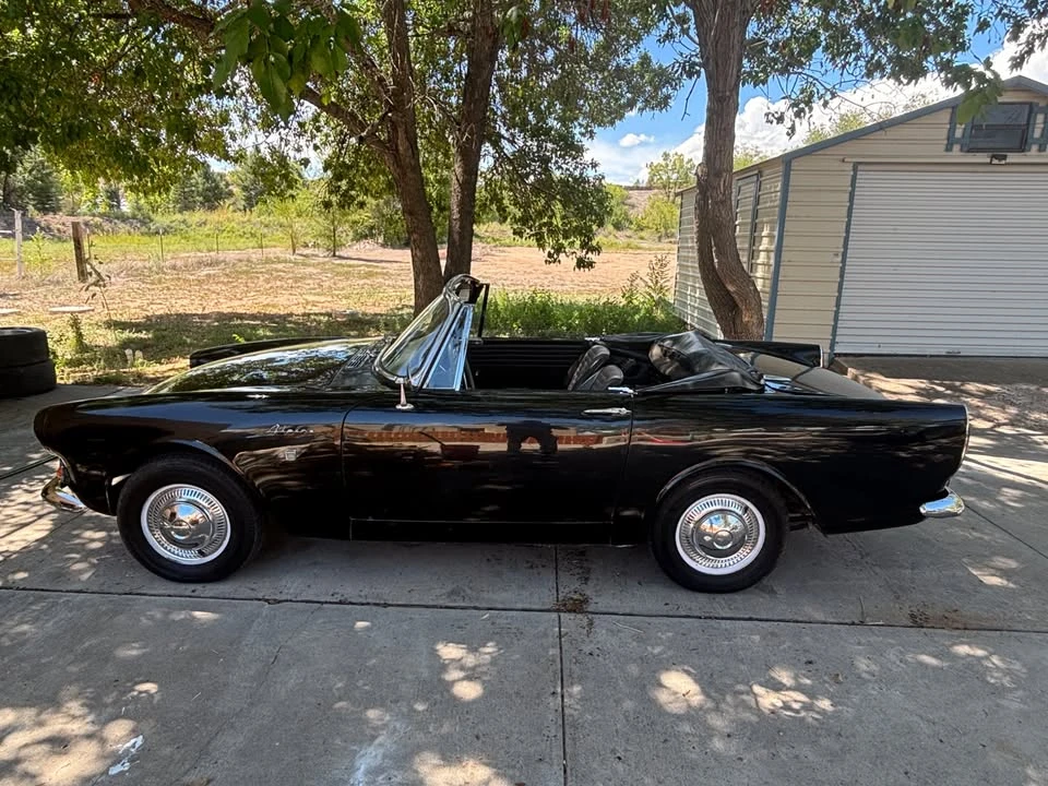 1967 Aston Martin DB6 - Image 6 of 8