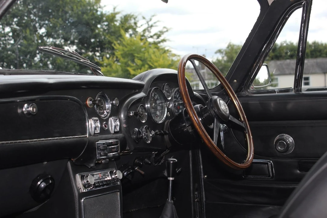 1967 Aston Martin DB6 - Image 7 of 30