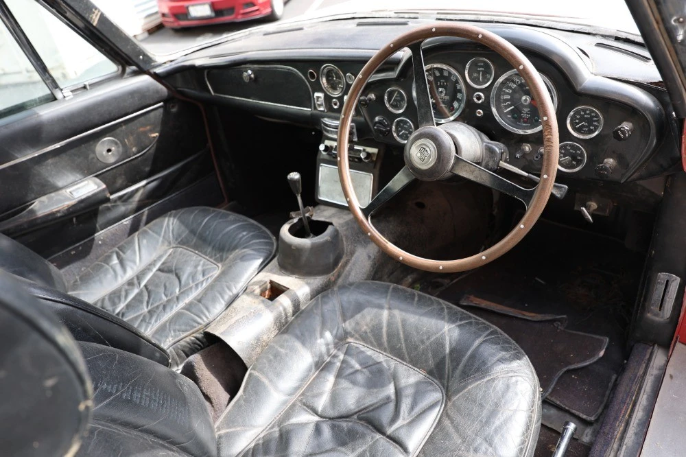 1967 Aston Martin DB6 - Image 7 of 8