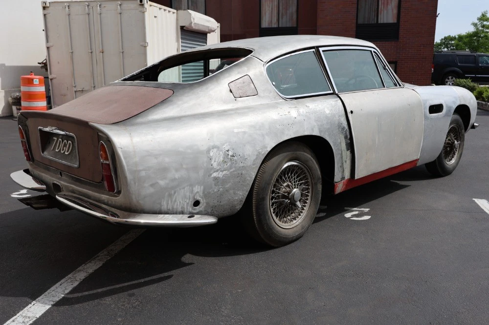 1967 Aston Martin DB6 - Image 5 of 8