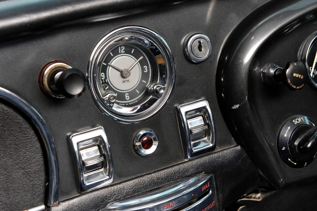 1967 Aston Martin DB6 - Image 10 of 31