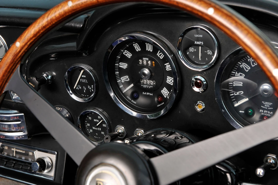 1967 Aston Martin DB6 - Image 8 of 31