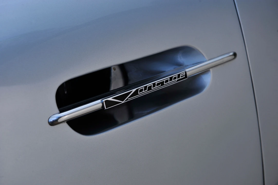 1967 Aston Martin DB6 - Image 24 of 31