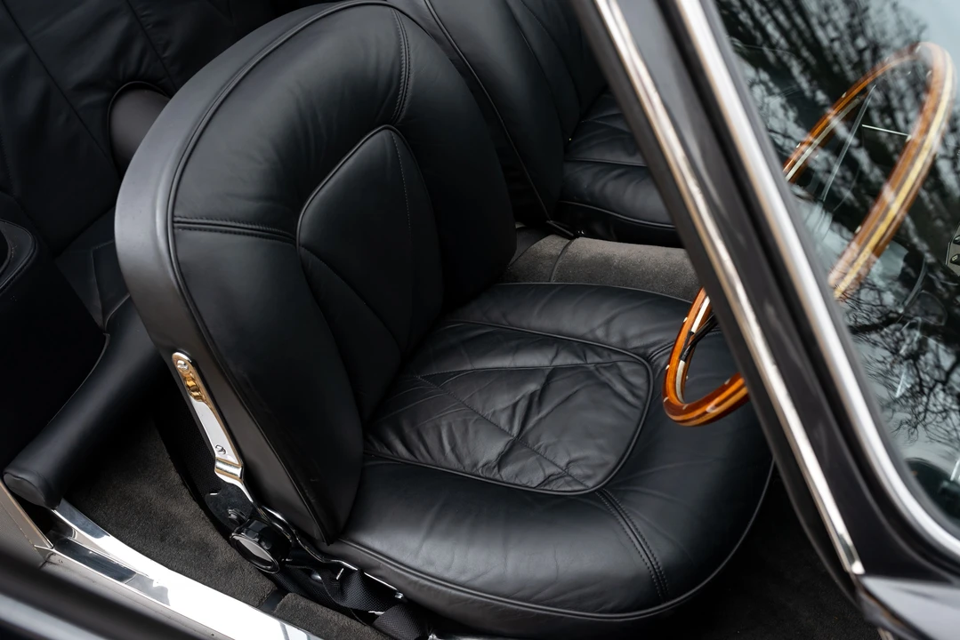 1967 Aston Martin DB6 - Image 10 of 31