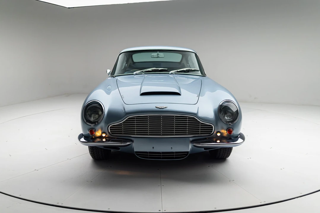 1967 Aston Martin DB6 - Image 15 of 31