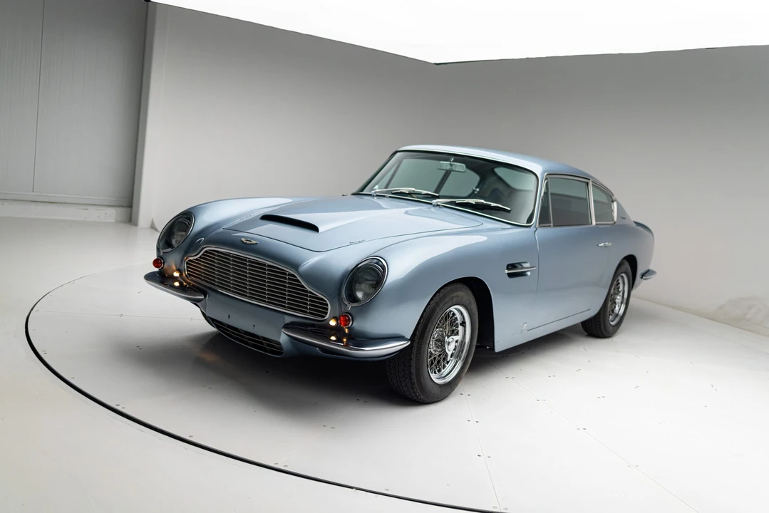 1967 Aston Martin DB6 - Image 14 of 31