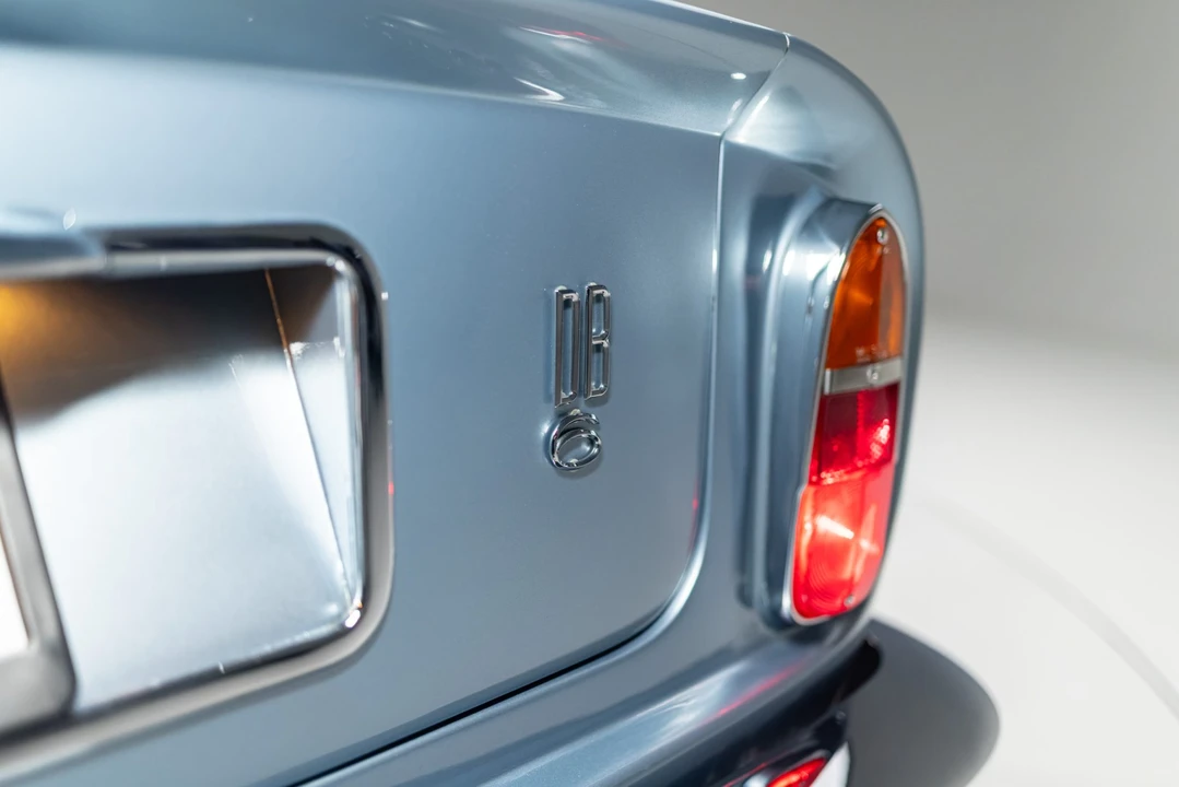 1967 Aston Martin DB6 - Image 25 of 31