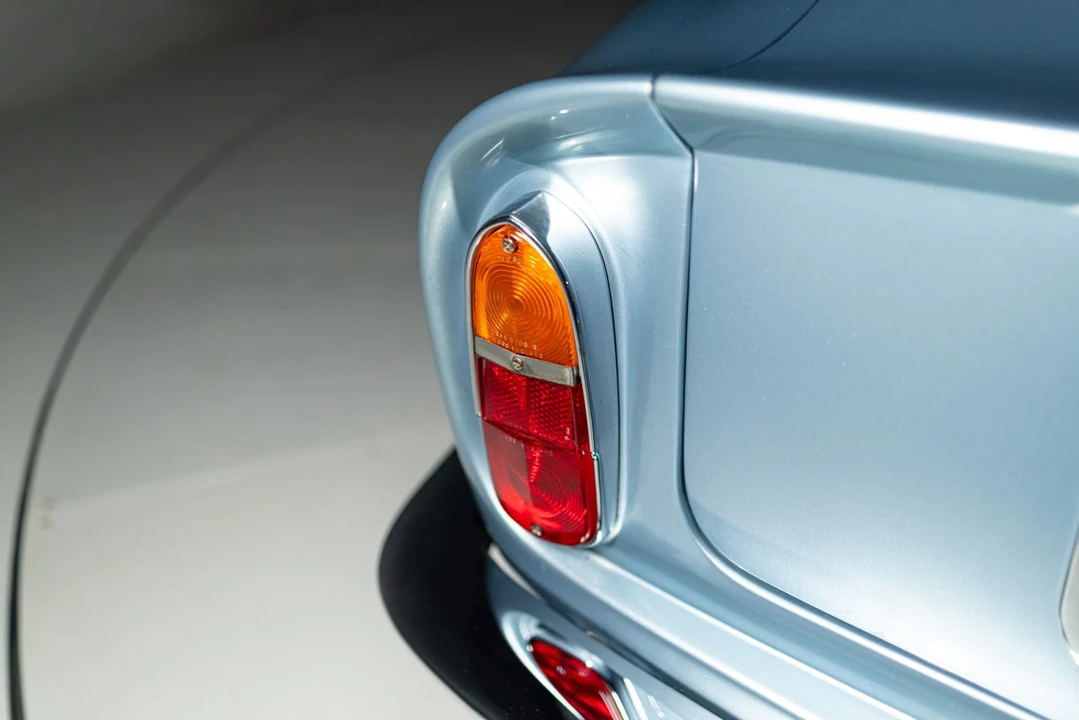 1967 Aston Martin DB6 - Image 23 of 31