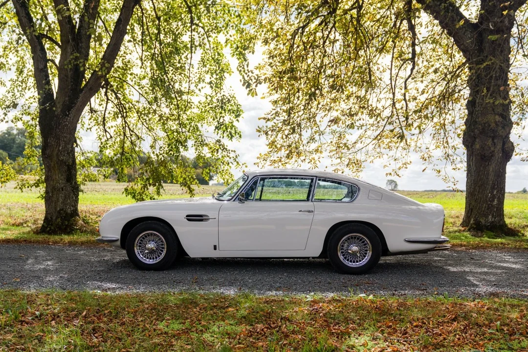 1967 Aston Martin DB6 - Image 3 of 30